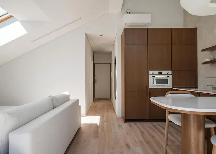 Japandi Style Luxury Penthouse דירה פלאנגה