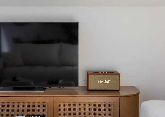 Japandi Style Luxury Penthouse דירה פלאנגה